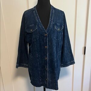 Soft Surroundings Women's XL Dark Blue Button-Down Shirt